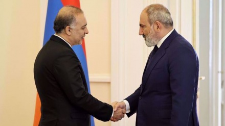 Armenian prime minister urges active communication with Iran during 'difficult period for region'