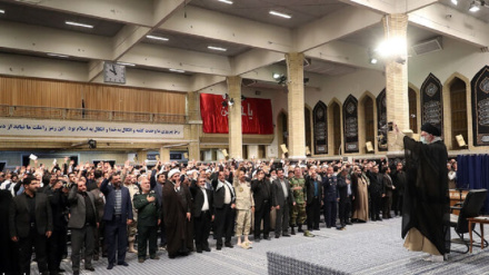 رهبر معظم انقلاب: جهان در آستانه یک تحول است (اجمالی)