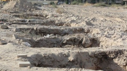 44-օրյա պատերազմի տարելիցի օրը Եռաբլուրում նոր փոսեր են փորվում