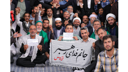 (FOTO DEL GIORNO) Da Sistan a Tehran per incontrare loro Leader