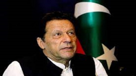 Pakistan, prolungato il periodo di detenzione di Imran Khan