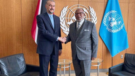 Министр иностранных дел Ирана: Война не является решением украинского кризиса