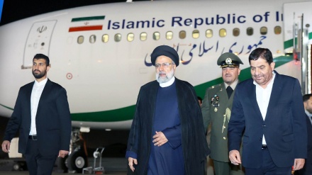 Presiden Iran Kembali dari NY dengan 3.500 Artefak Achaemenid