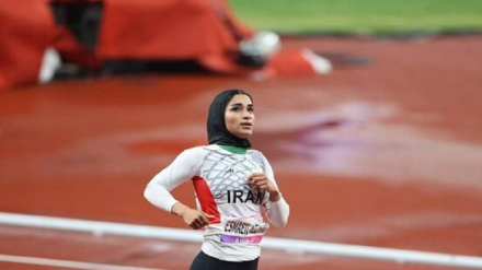 İranlı atlet Hangzhou Asya Oyunları 100 metre kadınlar finaline yükseldi