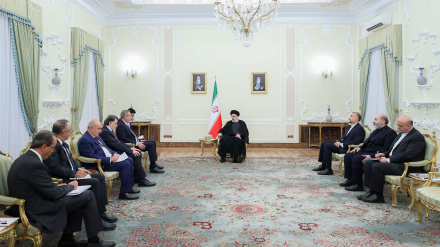 Акцент Раиси на повышении уровня сотрудничества между Ираном и Турцией