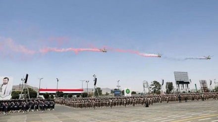 Warning 'foreign forces', Yemen's Ansarullah parades missiles, drones