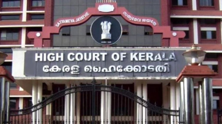 मंदिर पर भगवा झंडा नहीं लगा सकते, मंदिरों का इस्तेमाल राजनीतिक वर्चस्व के लिए नहीं किया जा सकता