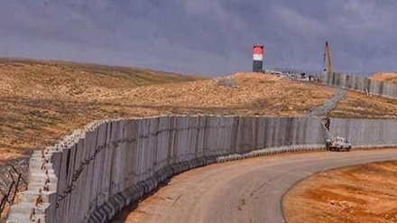 Ирак строит стену на границе с Сирией