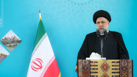 ראיסי: איראן השיגה צמיחה כלכלית של 4 אחוזים בשנתיים האחרונות