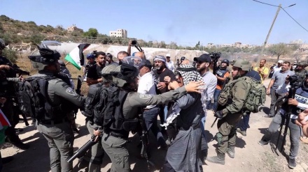 Menschenrechtsgruppe: Israel vertreibt Palästinenser im Westjordanland gewaltsam 