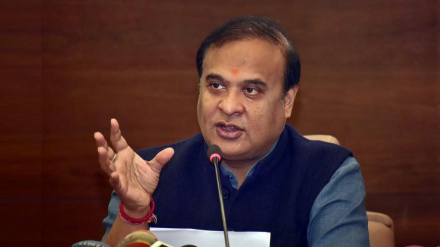 असम के मुख्यमंत्री पर फिर लगा भ्रष्टाचार का आरोप