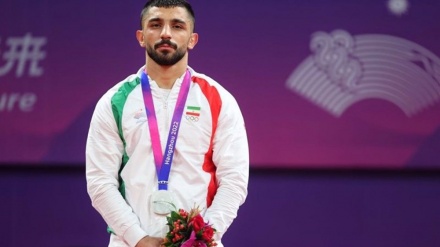 Iranian kurash wrestler Barimanlou claims silver in Asian Games 