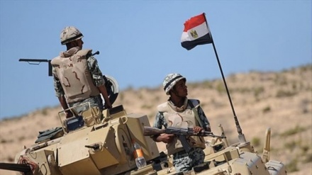 सीना मरूस्थल मे सात मिस्री सैनिकों की हत्या