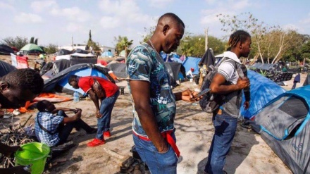USA, deportati migranti ad Haiti nonostante l'avviso di evacuazione di americani