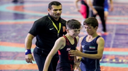 مسابقات کشتی نونهالان المپیاد استعدادهای برتر