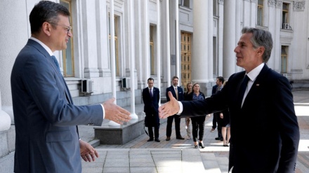 Blinken visits Ukraine, says Washington ready to fund war to 'last Ukrainian'