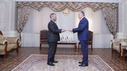 سفیر جدید ایران استوارنامه خود را تسلیم وزیر خارجه تاجیکستان کرد