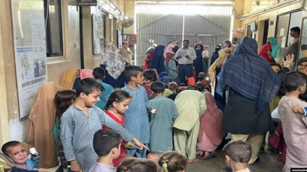 د پاکستان له زندانونو لسګونه افغان کډوال خوشي شوي