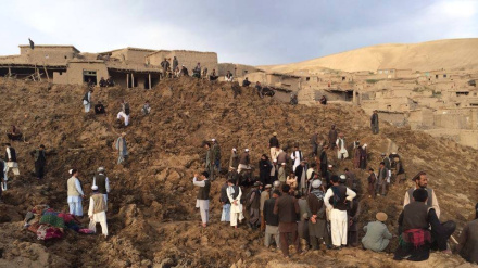 افغانستان کښې د ځمکې ښویدو له امله سلګونه کورونه ویجاړ شوي دي