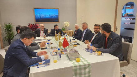 Совместная встреча чиновников свободных зон Катара и Арванда Ирана с целью взаимного сотрудничества