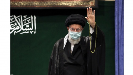 (AUDIO) Leader partecipa alla cerimonia studentesca di Arbaein 