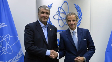 Критика Мохаммада Ислами подхода западных стран к Ирану