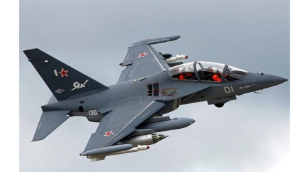 (VIDEO) Ecco l'aereo da addestramento-combattimento dello Yak-130