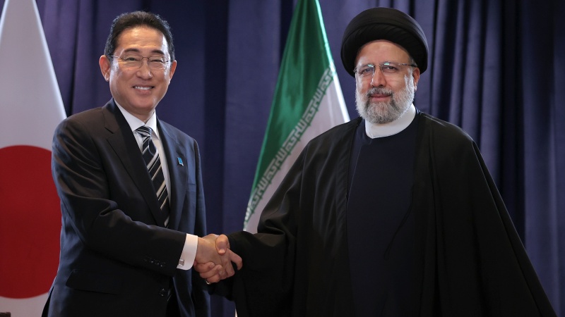伊朗总统莱希与日本首相的电话交谈：犹太复国主义政权在美国的支持下在加沙持续犯罪