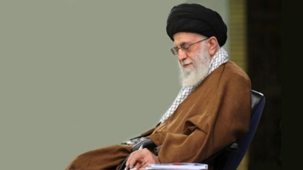 מנהיג המהפכה: עלינו לשמור על המסר של החללים