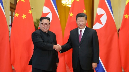 Kim Jong-un Menekankan Perluasan Hubungan Bilateral dengan Cina