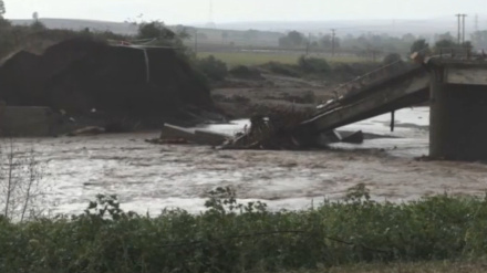 (VIDEO)  L'alluvione abbattutasi sulla regione centrale della Grecia 