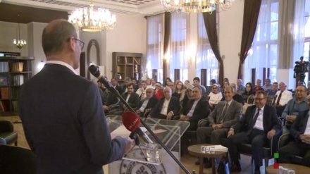 Türkiye'de Fars Şiiri ve Edebiyatını Anma Günü