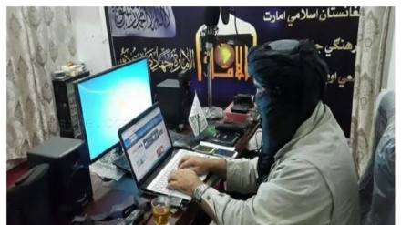 افغان طالبانو پاکستان له داعشي ترهه ګرو سره په چلند کې په لټۍ تورن کړ