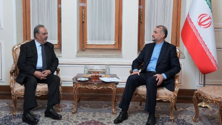 پاکستان به همکاری با همسایگان در مسائل افغانستان متعهد است