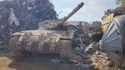 На одной из баз сионистской армии угнали танк