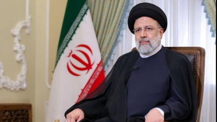 Presidente Raisi su lancio Nour-3: sanzioni incapaci di indebolire settore aerospaziale dell’Iran