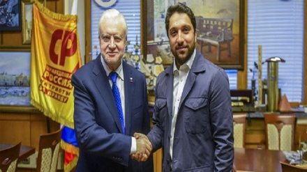 ماسکوله میرونوف سره د احمد مسعود د کتنې په اړه خپل دریځ روښانه کړ