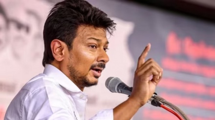 भारत में सनातन धर्म को लेकर दिए गए बयान पर हंगामा