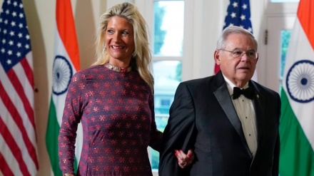 Обвинение американского сенатора во взяточничестве