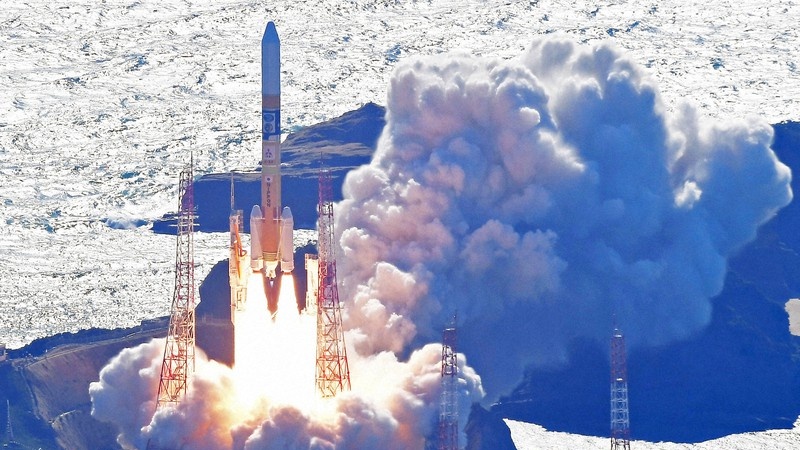 चांद को लेकर मुक़ाबला जारी, अब जापान ने भी किया अपना मून मिशन लॉन्च