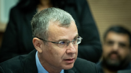 גורם בקואליציה: לוין יסכים להקפאה רק אם ישונה הרכב הוועדה לבחירת שופטים