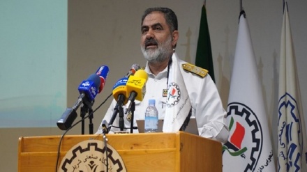Iran: Il cacciatorpediniere Deilaman è pronto a unirsi alla Marina