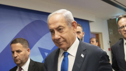 סביבת נתניהו: צריך נס כדי שהקואליציה תשרוד