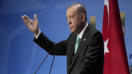 Erdoğan: Kur'an'a yönelik çirkin saldırılar hiçbir şekilde mazur görülemez