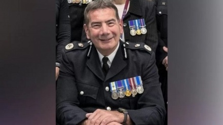 Inghilterra: Smascherare l'inganno di un capo della polizia