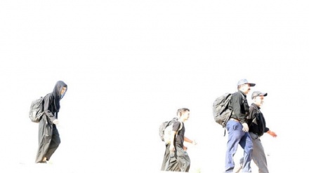 (FOTO) Marcia dell'Arbaein ad una temperatura che sfiora i 50 gradi 