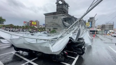 Thousands without power after Typhoon Haikui batters Chinese Taipei