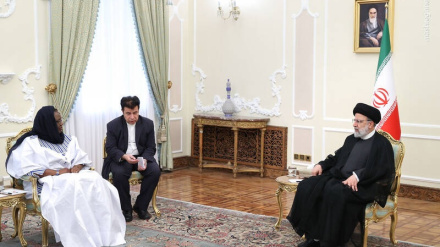 שר החוץ של בורקינה פאסו נפגש עם הנשיא ראיסי