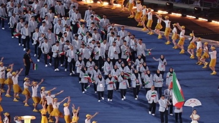 رژه کاروان ورزشی ایران در افتتاحیه بازی‌‌های آسیایی هانگژو   
