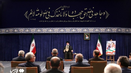 دیدار رئیس‌جمهور و اعضای هیأت دولت ایران با رهبر انقلاب ، سفر وزیر امورخارجه  ایران  به بیروت
